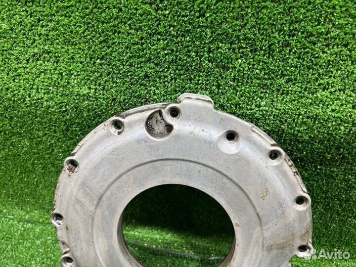 Крышка коленвала задняя Audi A8 седан 4.2 2004