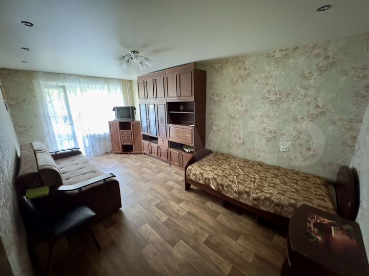 2-к. квартира, 52 м², 3/9 эт.