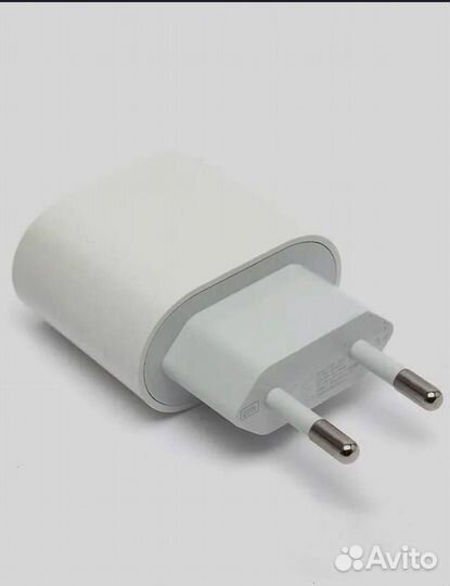 Блок зарядки iPhone 20w