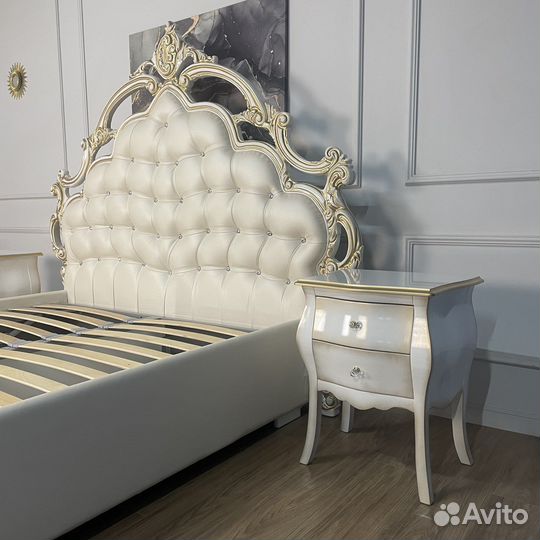 Прикроватная тумба с доставкой Sardinia