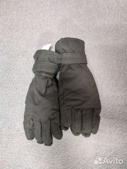 Перчатки черные, зимние