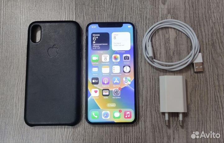 iPhone X, 64 ГБ