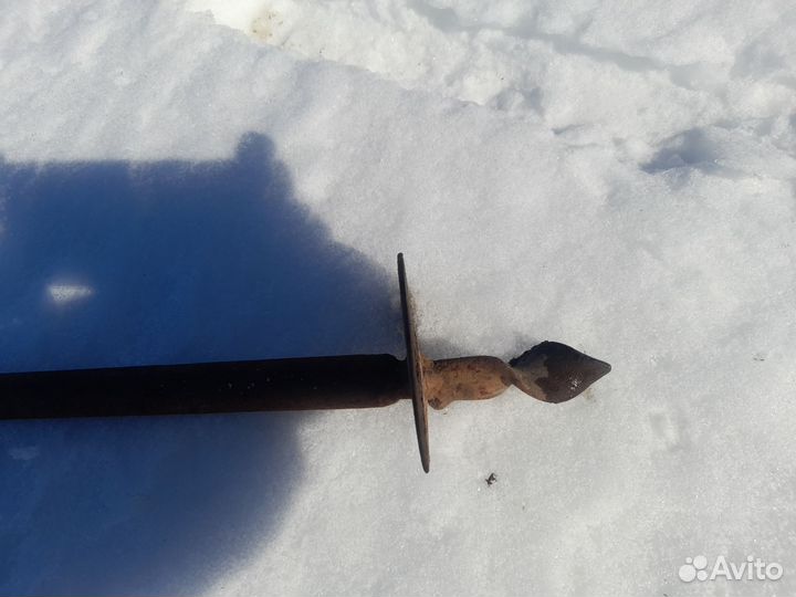 Ледобур ручной