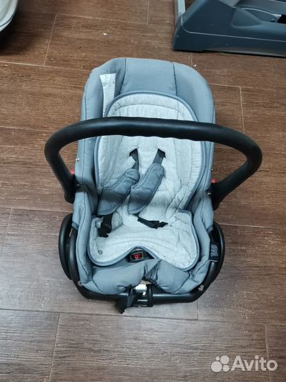 Коляска zippy classic 3 в 1