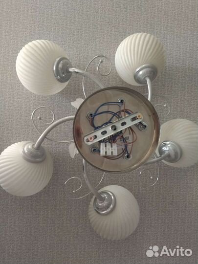 Люстры и светильники бу