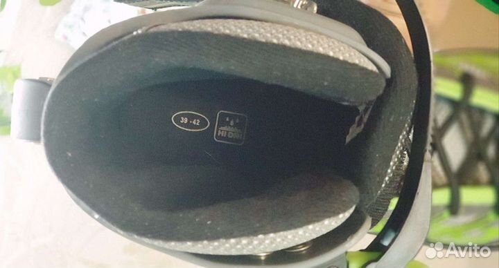 Роликовые коньки