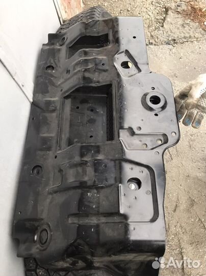 Защит двигателя Prado 150