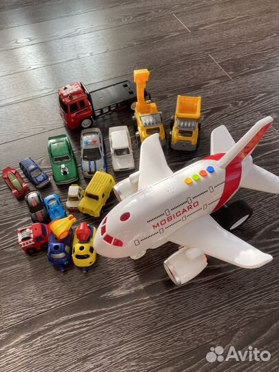 Детские развивающие игрушки