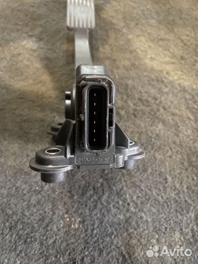 Пдаль газа Mitsubishi lancer ASX Outlander