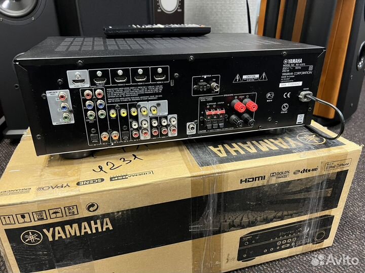 AV-ресивер Yamaha RX-V373
