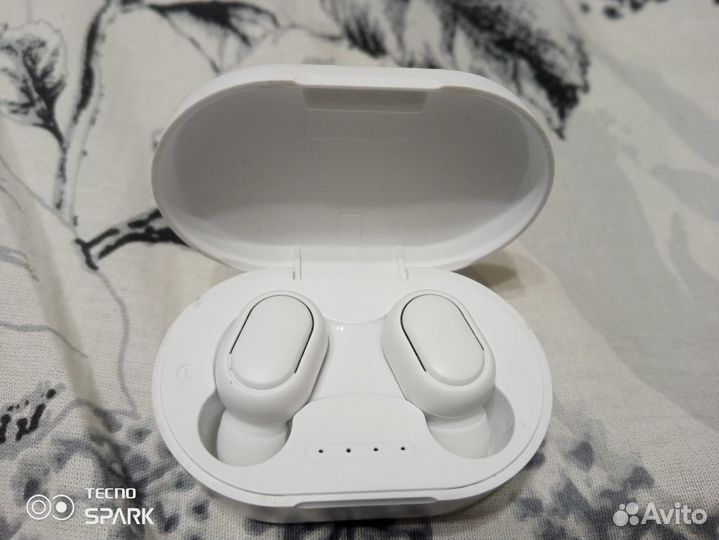 Беспроводные наушники