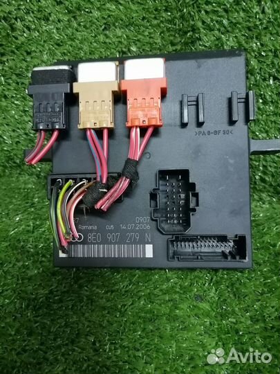 Модуль питания бортовой сети 8E0907279N Audi A4 B7