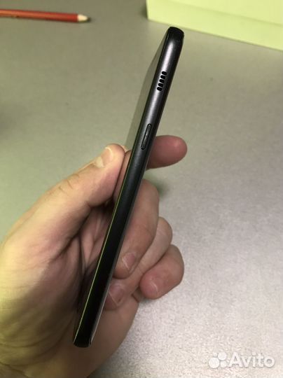 Samsung Galaxy A3 (2017) SM-A320F/DS, 2/16 ГБ