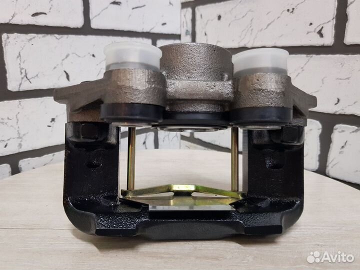 Суппорт вентилируемый R для Daewoo Nexia