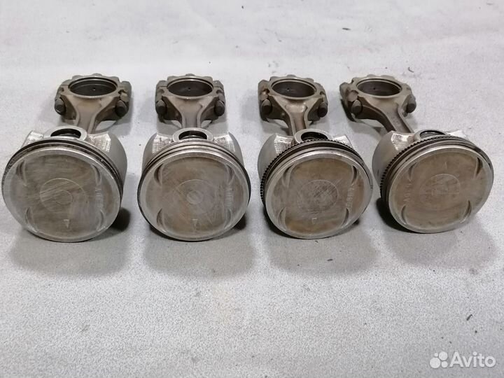 Поршень с шатуном 4G63 для Mitsubishi Outlander 1