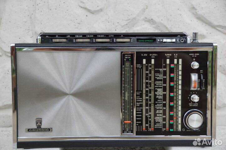 Радиоприёмник grundig satellit saba sanyo toshiba