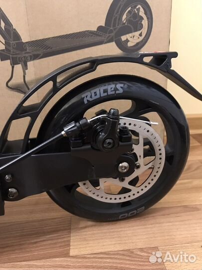 Самокат Roces Lux 230 мм