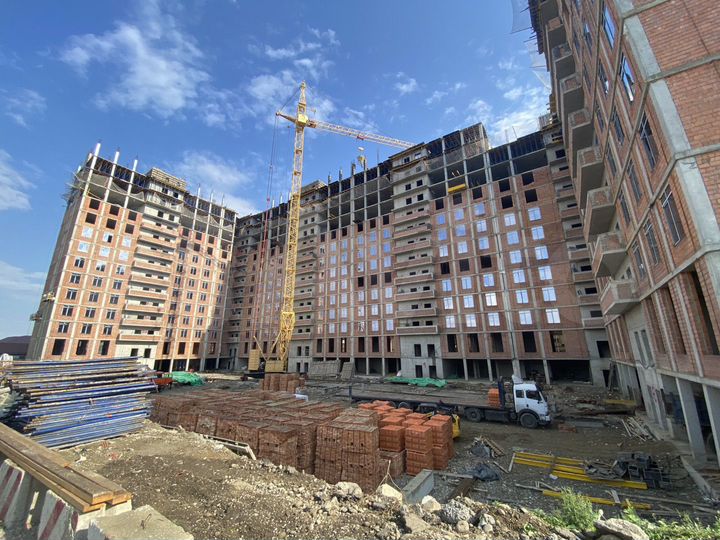 2-к. квартира, 60,7 м², 4/16 эт.