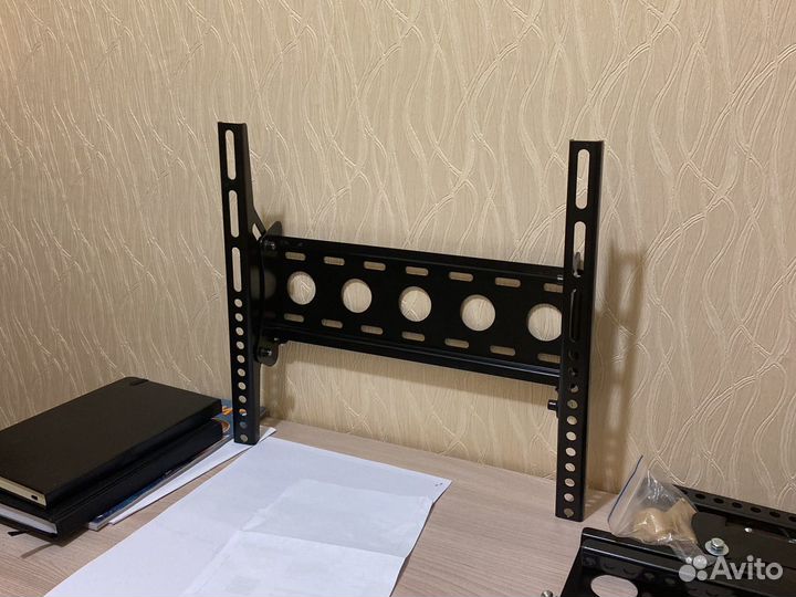 Кронштейн для тв