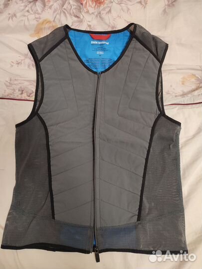 Охлаждающий жилет BMW