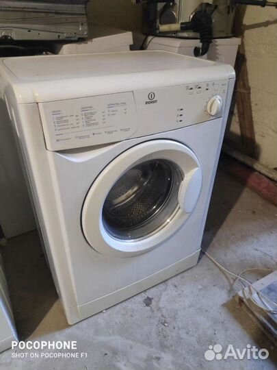 Стиральная машина indesit