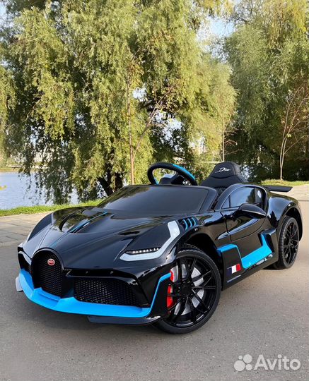 Детский электромобиль bugatti