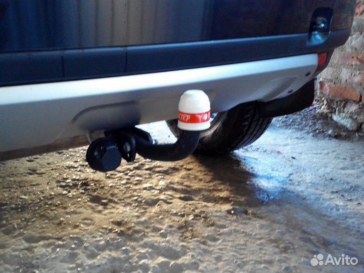 Фаркоп для Рено Дастер сертифицированный