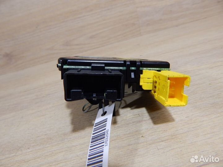 Модуль рулевой колонки Volkswagen