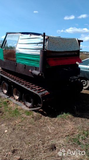 Вездеход на гусеницах