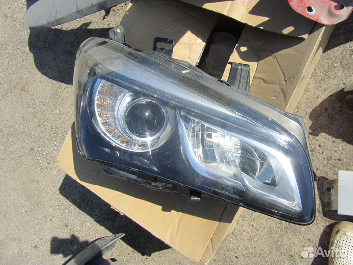 Фара правая infiniti qx80