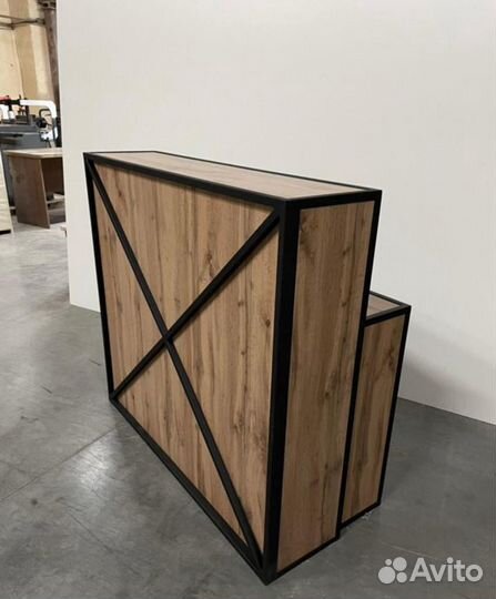 Ресепш на метал.каркасе в стиле лофт