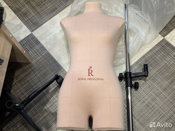 Манекен портновский женский 42