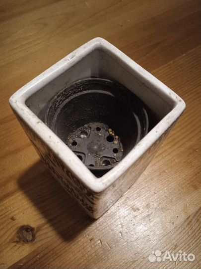 Керамический горшок