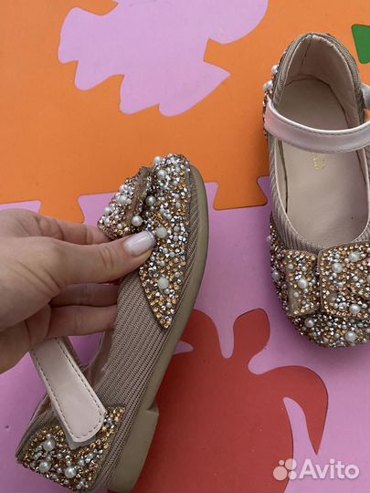 Туфли для девочки