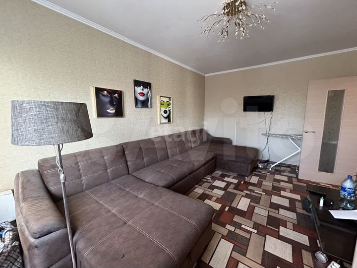 2-к. квартира, 53 м², 3/16 эт.