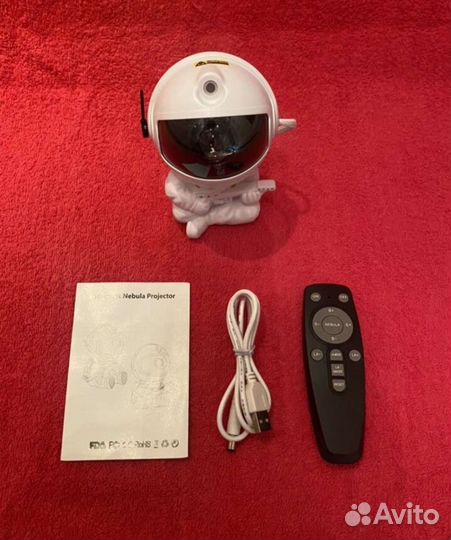 Ночник проектор звездного неба космонавт