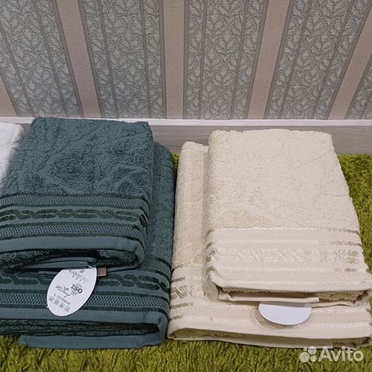 Махровые полотенца новые