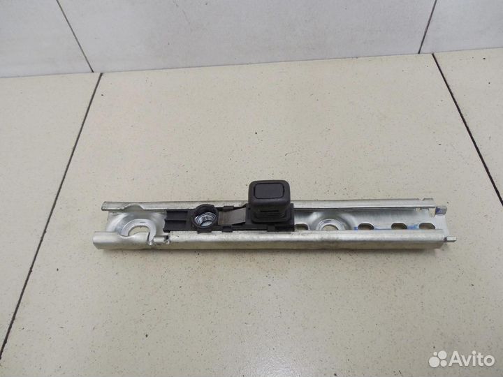 Механизм регулировки ремня безопасности Sandero 20