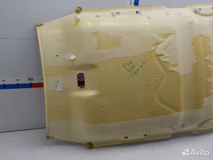 Обшивка потолка на Peugeot 308