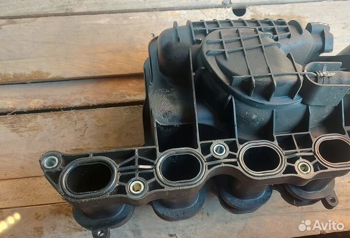 Впускной коллектор hyundai solaris 1