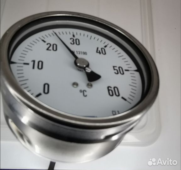 Биметаллический термометр wika A55