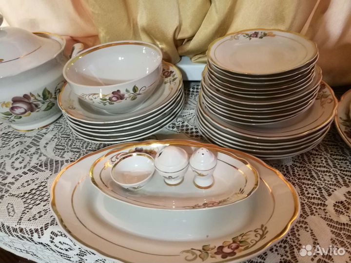 Сервиз столовый Коростень