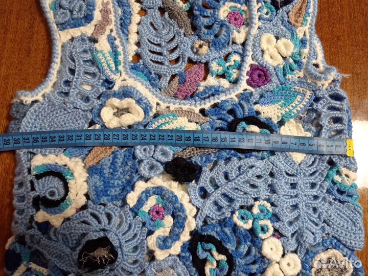 Жилет для девочки ручная работа