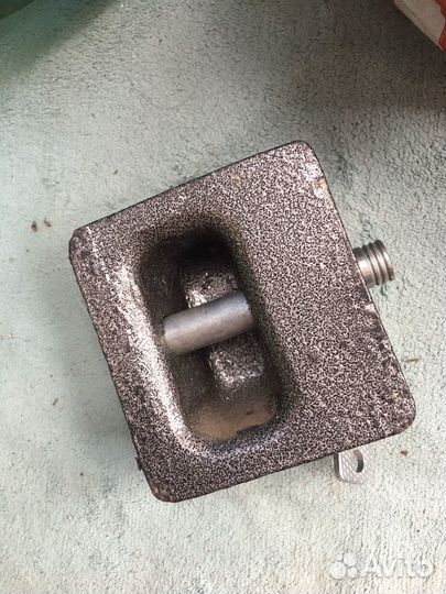 Замок гаражный навесной