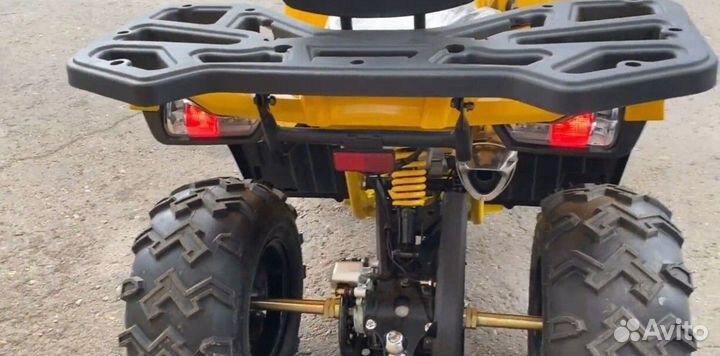 Квадроцикл motoland 200 wild track LUX витрина