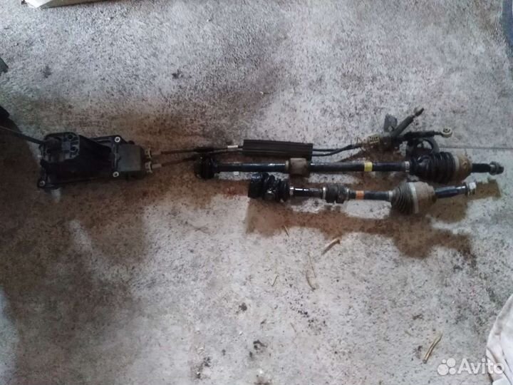 Запчасти на Nissan Tiida