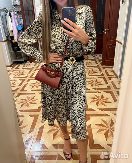 Шелковое платье zara