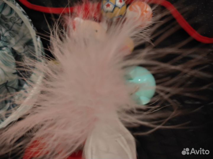 Игрушки и домик для котят