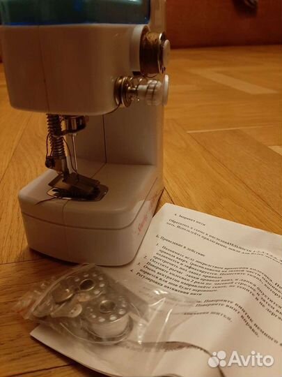 Ручная швейная машинка