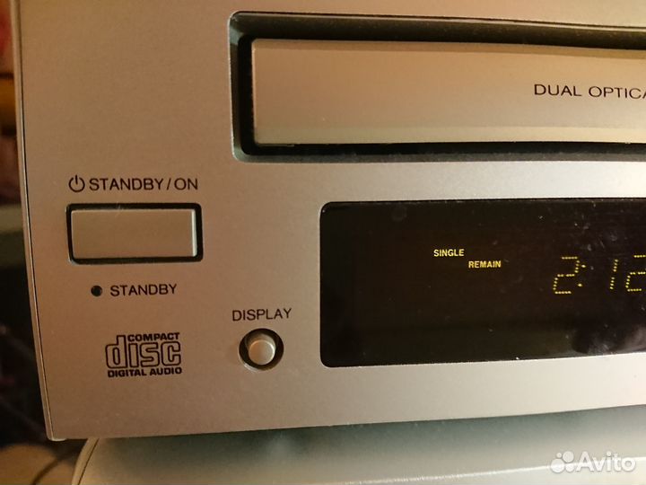 Проигрыватель компакт-дисков Onkyo C-705X